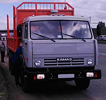 Лесовоз бортовой КамАЗ-53215 с капремонта.