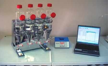 Лабораторный комплект оборудования для определения содержания нефтепродуктов в технологических, сточных, питьевых, природных водах.