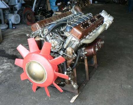 Дизельный двигатель В2-800 ТК-С4