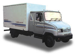 Автомобили-фургоны для перевозки промышленных товаров, мебели