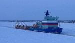 Атомоход «Сибирь» выполнил первую проводку судов в акватории реки Енисей