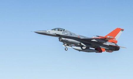 ВВС США массово превращают устаревшие F-16 в беспилотники