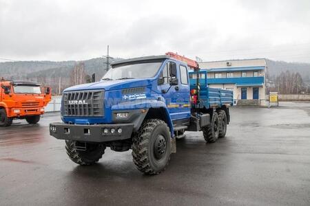 Завод спецтехники с Урала освоил производство новой модели КМУ на базе шасси «Урал 4320 NEXT»
