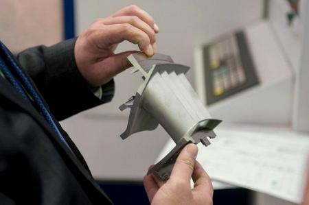 ОДК разработала композитную лопатку для авиадвигателя ПД-35