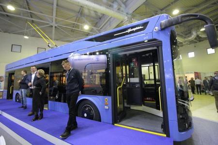 «ПК Транспортные системы» представила новый троллейбус с динамической зарядкой