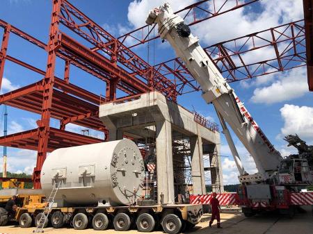 На площадку завода по энергоутилизации отходов «РТ-Инвест» доставлен генератор паровой турбин
