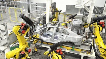 В сентябре Volkswagen снизит производство на заводе в РФ