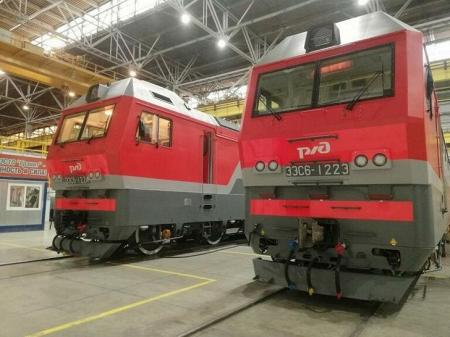 «Уральские локомотивы»: первая поставка 2022 года