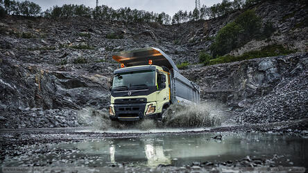 Новый грузовик Volvo FMX: повышенная грузоподъёмность и инновации
