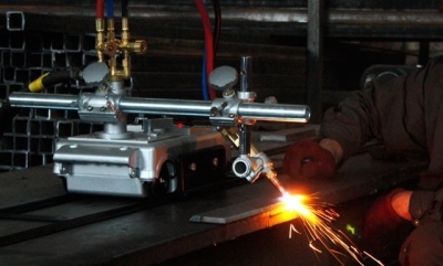 Механизация работ по раскрою листового металла