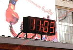 Часы-термометр электронные для улицы и помещений