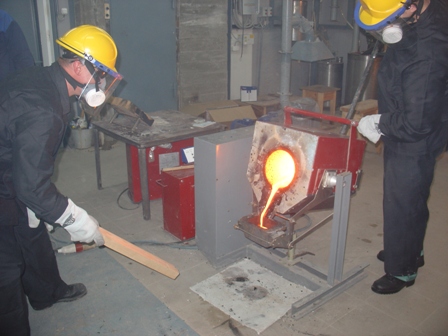 Установка плавильная высокочастотная УПВ-10/4,0