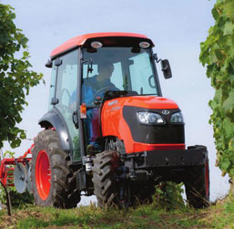Трактор Kubota M6040N/M7040N