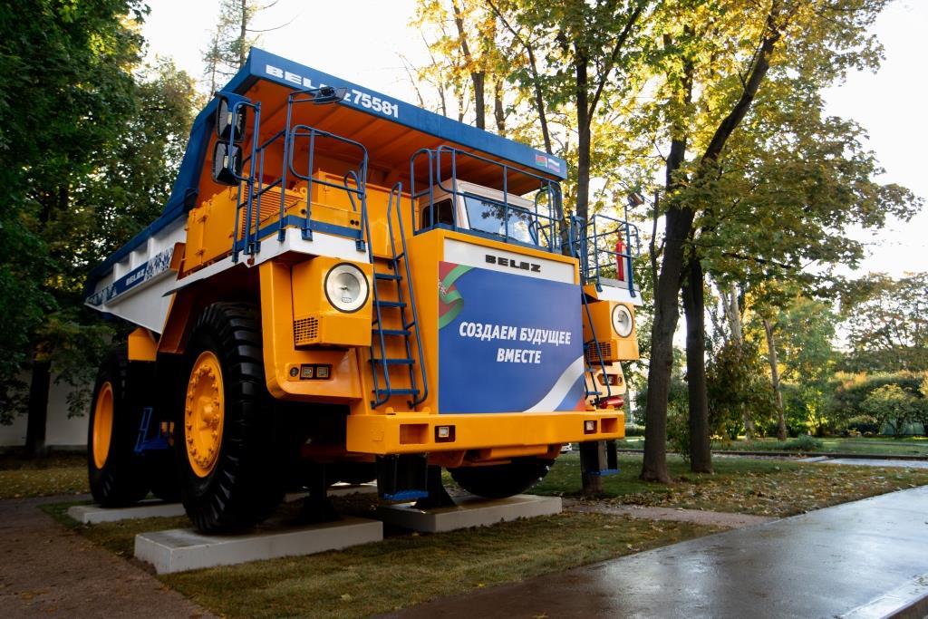 Легендарный БЕЛАЗ возвращается на ВДНХ Легендарный БЕЛАЗ возвращается на ВДНХ
