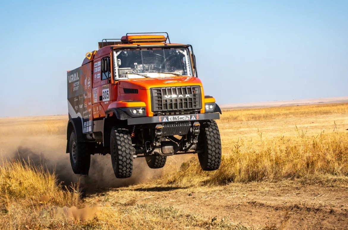 URAL MOTORSPORT финишировал в числе шести сильнейших на бахе «Великая степь»