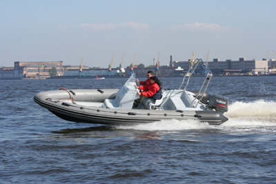 Лодка Буревестник-630М