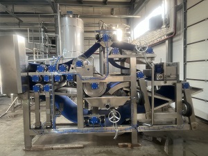 Ленточный пресс для отжима сока