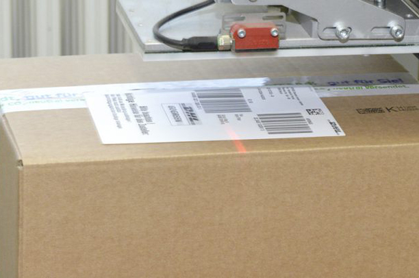 Принтер-аппликатор: автоматизация печати и нанесения этикеток на производстве 