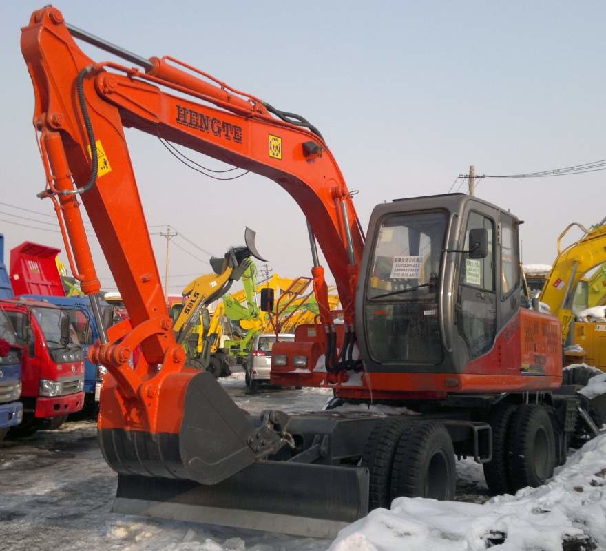 Экскаватор HENGTE HTL120A HTL120A