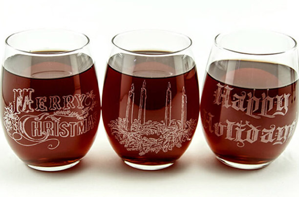 Лазерный маркиратор: 5 неочевидных идей для праздничных подарков