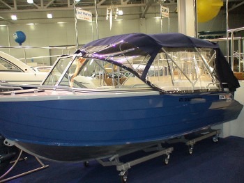 Лодки моторные Quintrex 475 Coast Runner