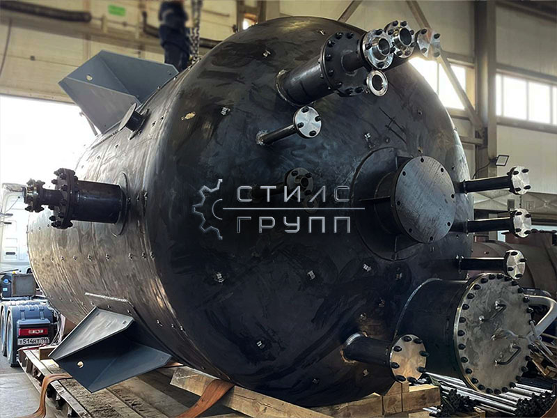 Емкостное, реакторное и трубопроводное оборудование