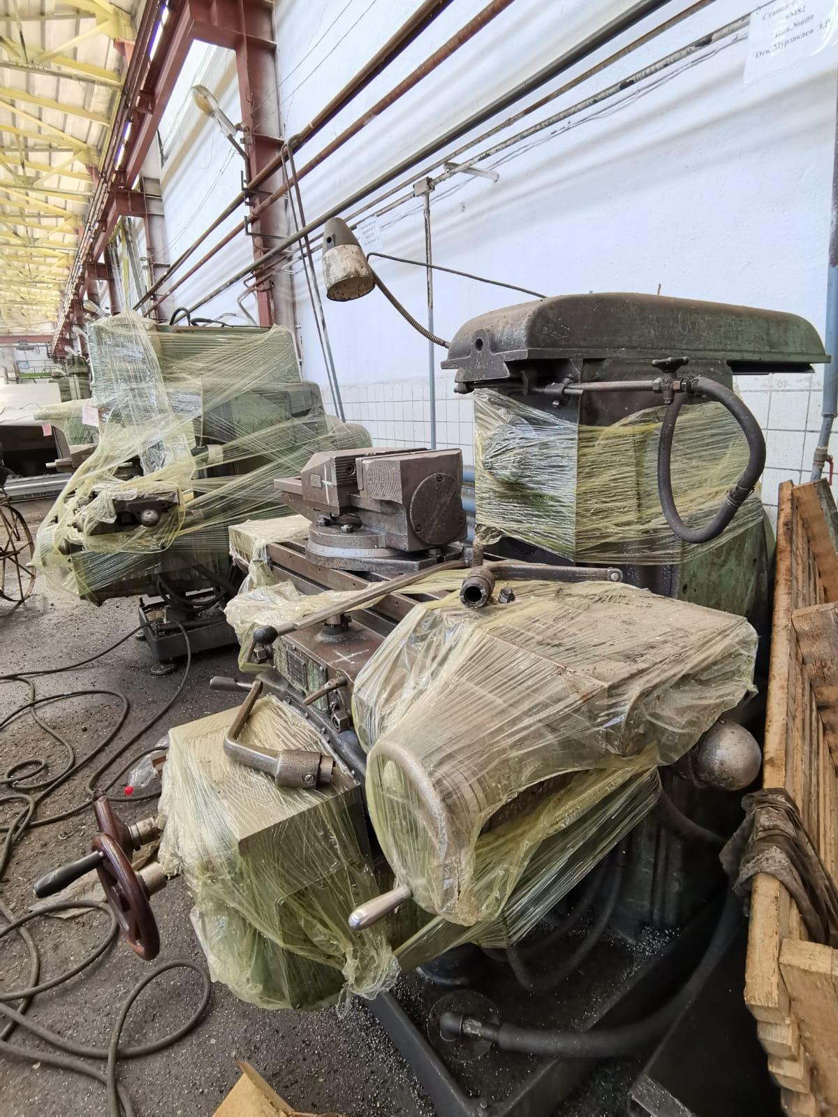 Станок фрезерный 6М82