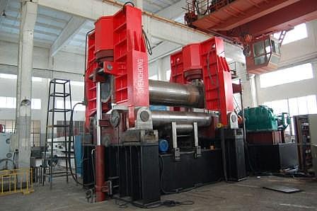Продам SW11SNC-120х3000 универсальные вальцы с верхнем роликом(Китай)