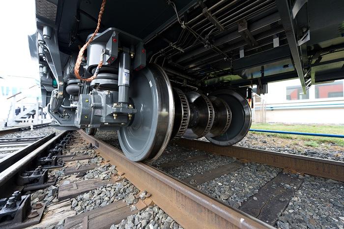 На «Уральских локомотивах» внедрено новое оборудование для контроля качества осей