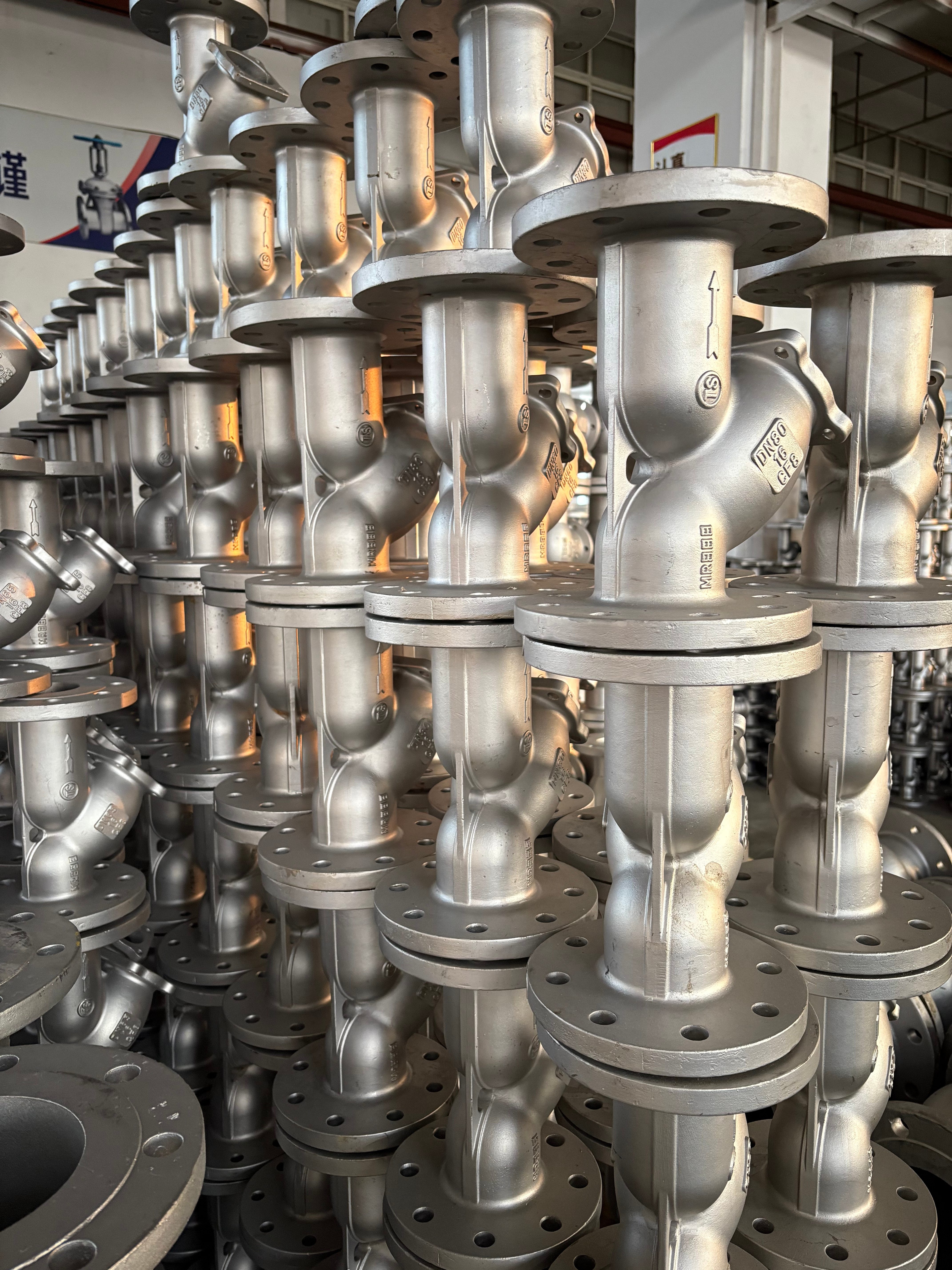 Сетчатый фильтр фланцевый типа Y из нержавейки CF8 PN16 DN80