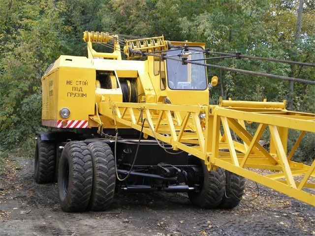 Самоходный кран КС-4361А Самоходный кран КС-4361А