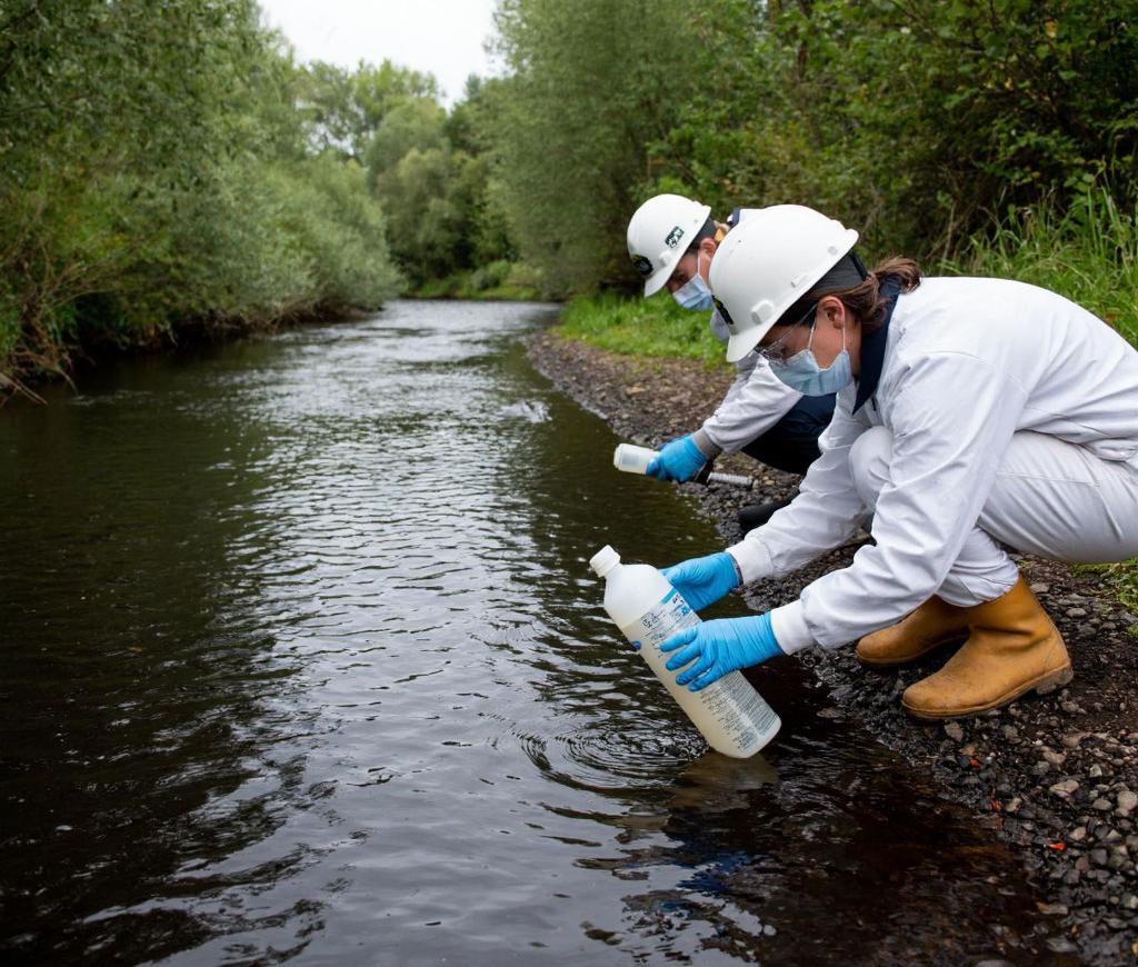 Солнечный катализатор против «вечных химикатов»: новый шаг к чистой планете