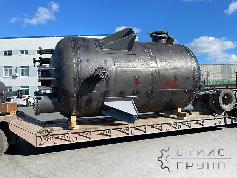Емкостное, реакторное и трубопроводное оборудование