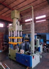 Пресс гидравлический универсальный 160 тонн