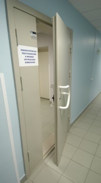 Рентгенозащитные двери