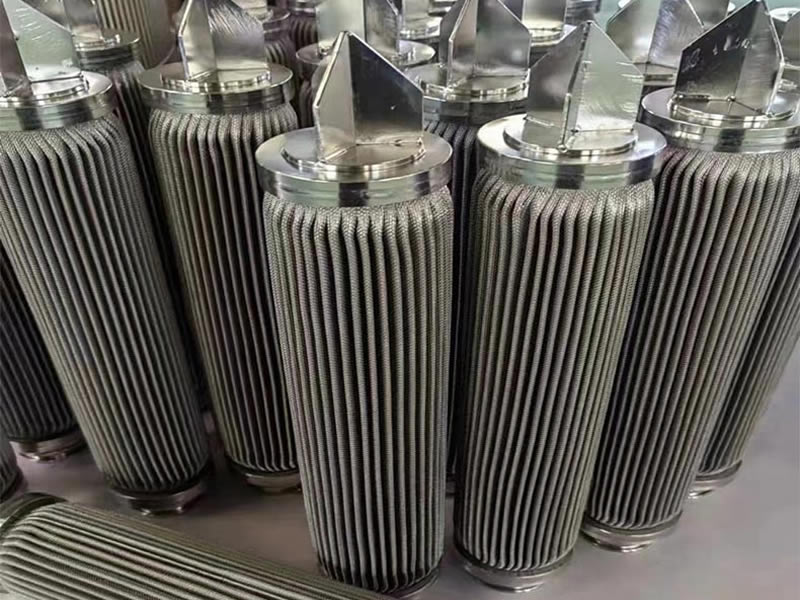 Filter Elements: Pleated, Sintered, Wedge Wire, Air Compressor, Cylindrical, Basket Strainer, Well Screens, and Oil Filters