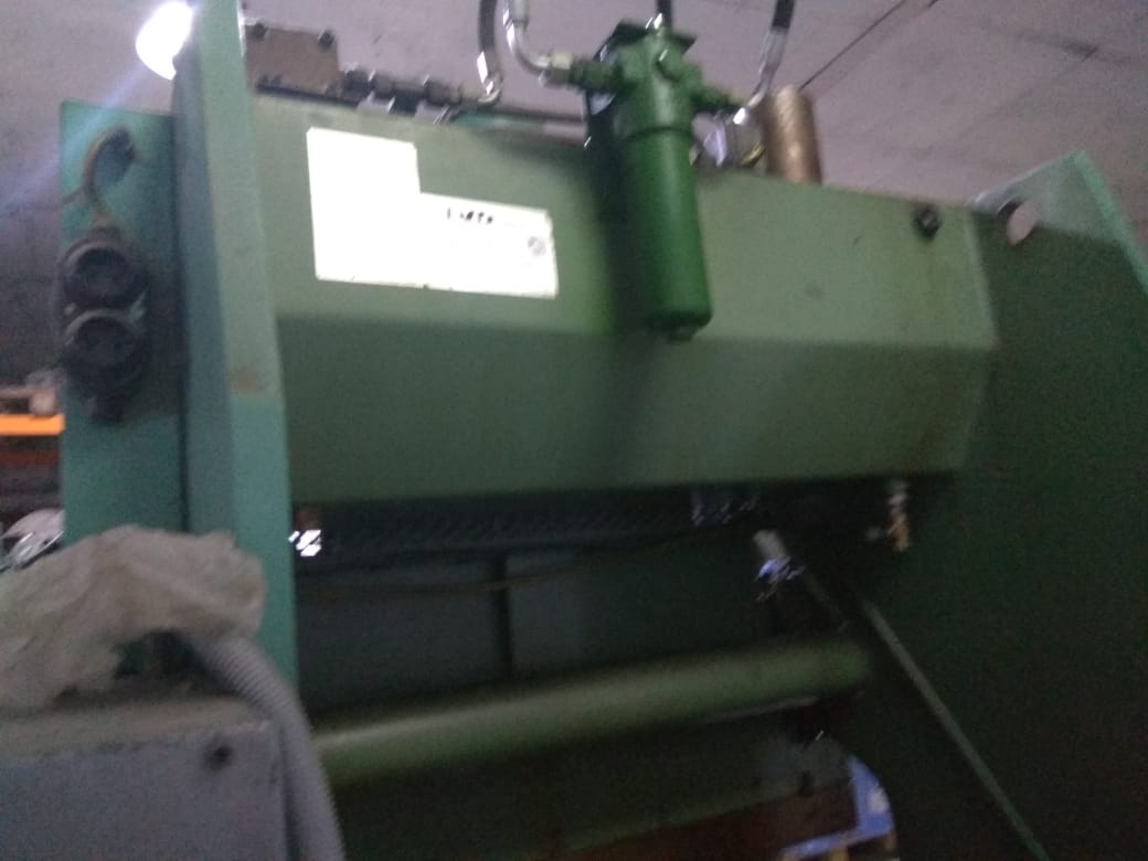 Листогиб LVD