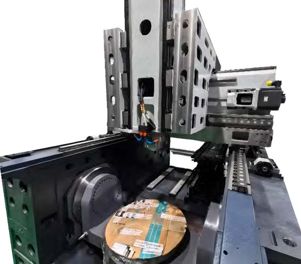 5-осевой Обрабатывающий Центр Портального типа с Наклонно-Поворотным Столом 5-осевой Обрабатывающий Центр Портального типа с Наклонно-Поворотным Столом