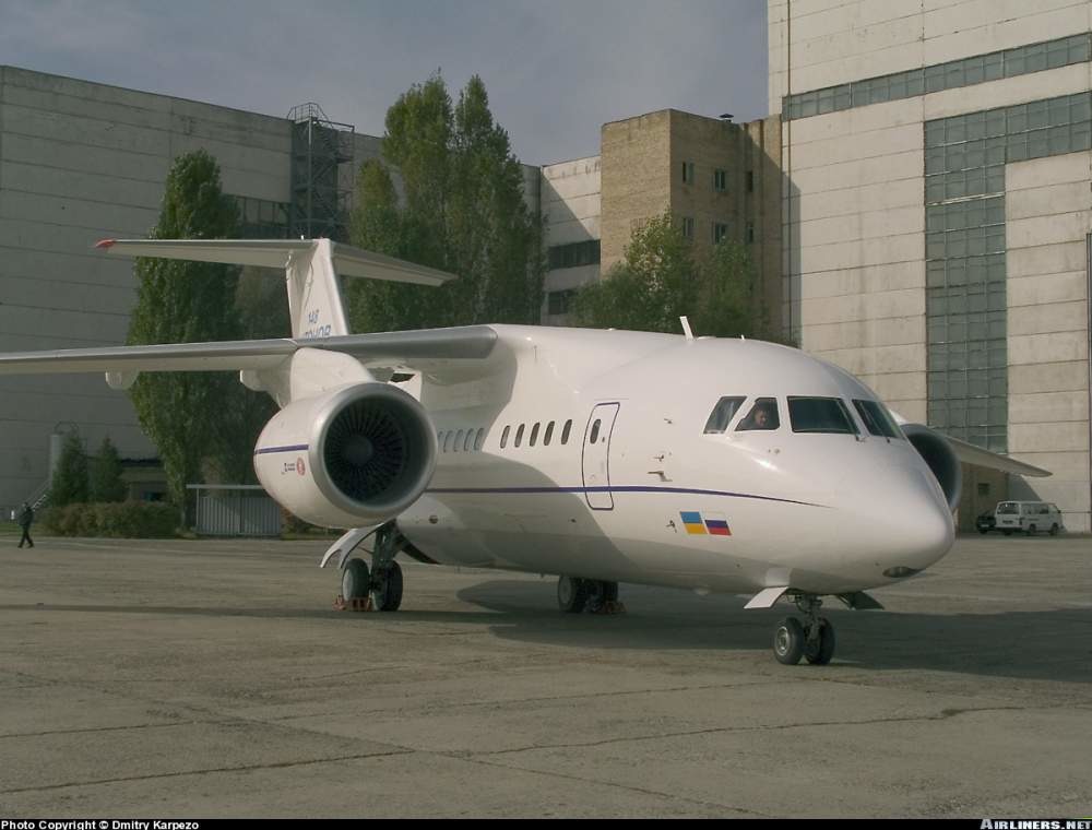 An-148-100A