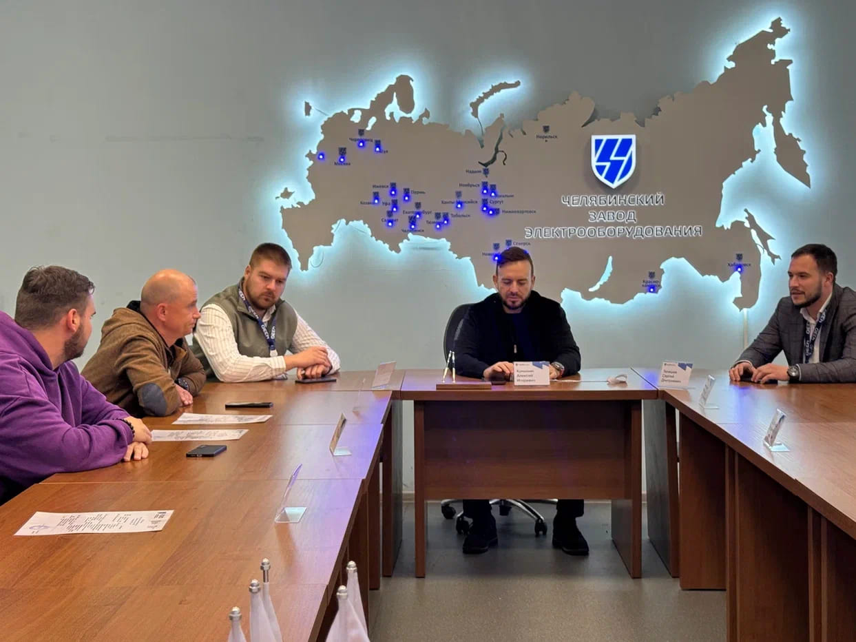 ЧЗЭО укрепляет связи с хабаровскими электросетевыми организациями  ЧЗЭО укрепляет связи с хабаровскими электросетевыми организациями