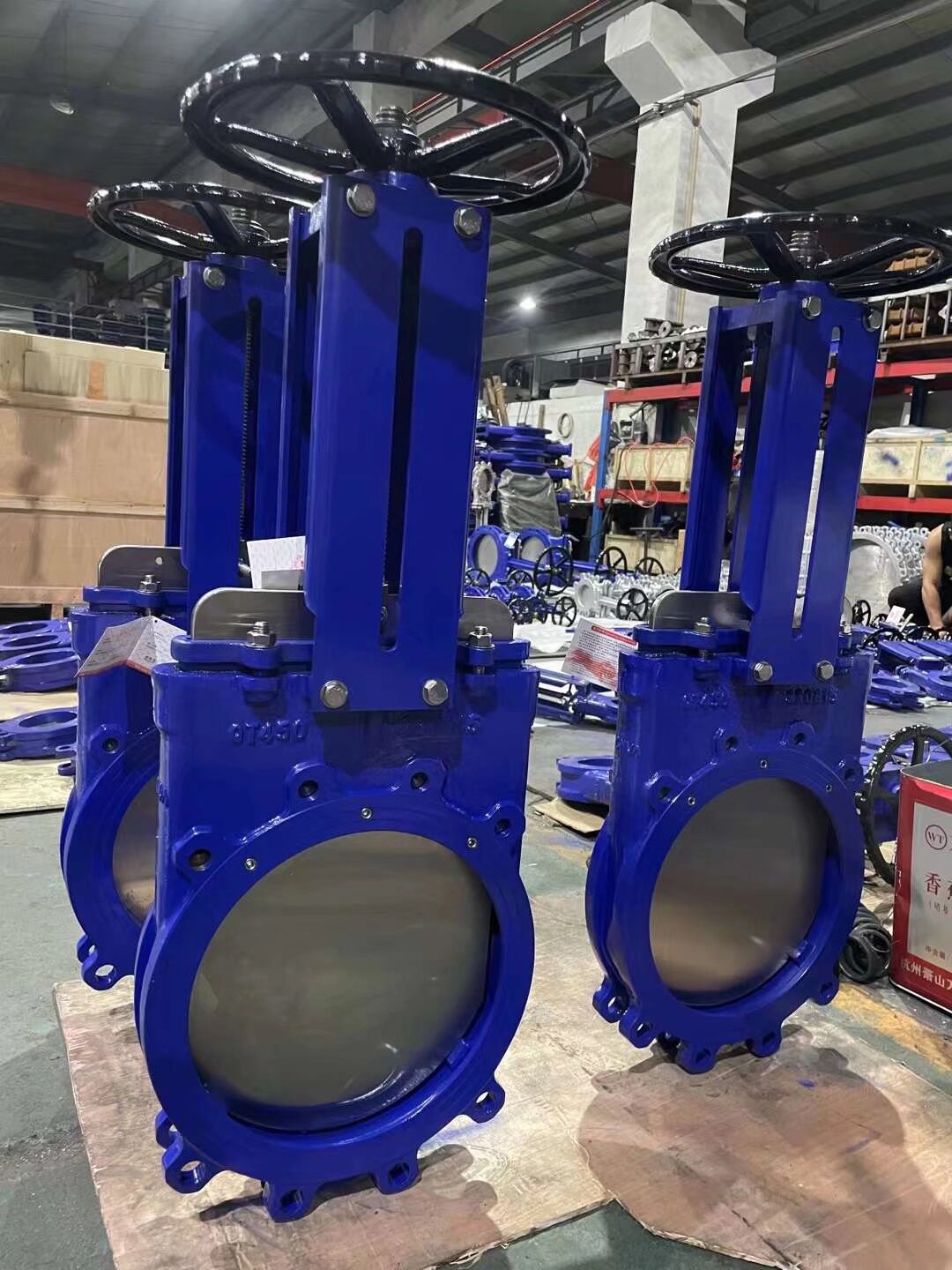 Шиберные задвижки ручные чугунные межфланцевые Ру10 Ду450, Китай
