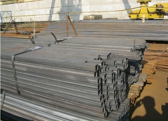 Труба профильная 80 х 80 х 3 ; 80 х 80 х 4 Гост 13663-86 L-12м