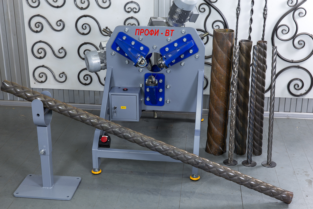 Станки «витая труба» - ПРОФИ-ВТ, для художественной однонаправленной или перекрестной навивки на трубах Станки «витая труба» - ПРОФИ-ВТ, для художественной однонаправленной или перекрестной навивки на трубах