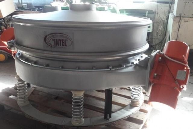 Вибросито ВВУ2.950.1С для просеивания строительных материалов Вибросито ВВУ2.950.1С для просеивания строительных материалов