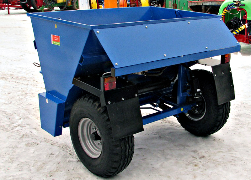 Коммунальный пескоразбрасыватель SANDLINER Коммунальный пескоразбрасыватель SANDLINER