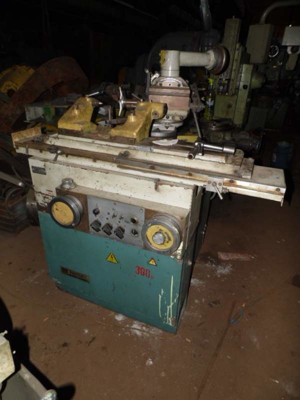 Заточной 3М642 1990г. Заточной 3М642 1990г.