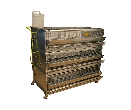 Клетка для перепелов "Профессионал" трех секционная на 150 голов Клетка для перепелов "Профессионал" трех секционная на 150 голов