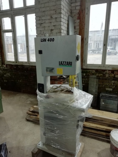 Вертикальный ленточнопильный станок LSN 400 LAZZARI (Италия) Б/У Вертикальный ленточнопильный станок LSN 400 LAZZARI (Италия) Б/У