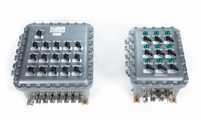 Шкафы управления и сигнализации взрывозащищенные ШУС-ВЭЛ Шкафы управления и сигнализации взрывозащищенные ШУС-ВЭЛ